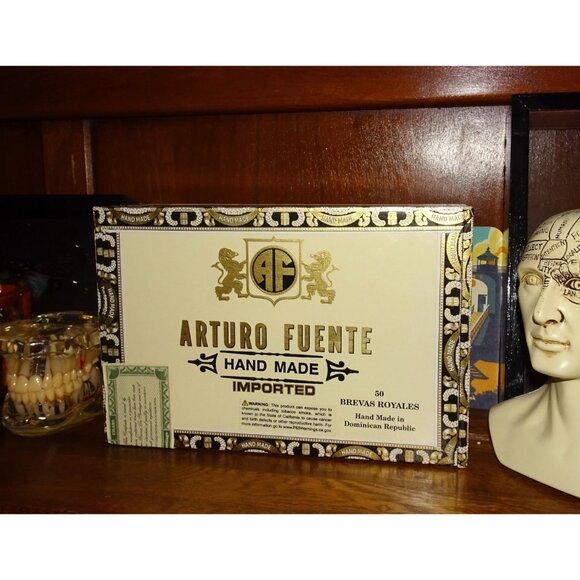 Vintage Arturo Fuente Wood Cigar Box stash box trinket wooden Dominican Republic - Picture 9 of 14